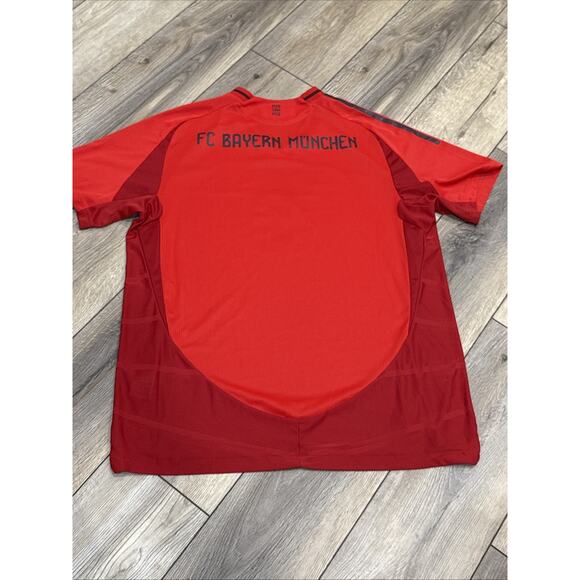 Adidas Bayern Munich 24/25 Home Authentic Soccer Jersey Mens Size XL JE9269 $150 - Picture 7 of 8